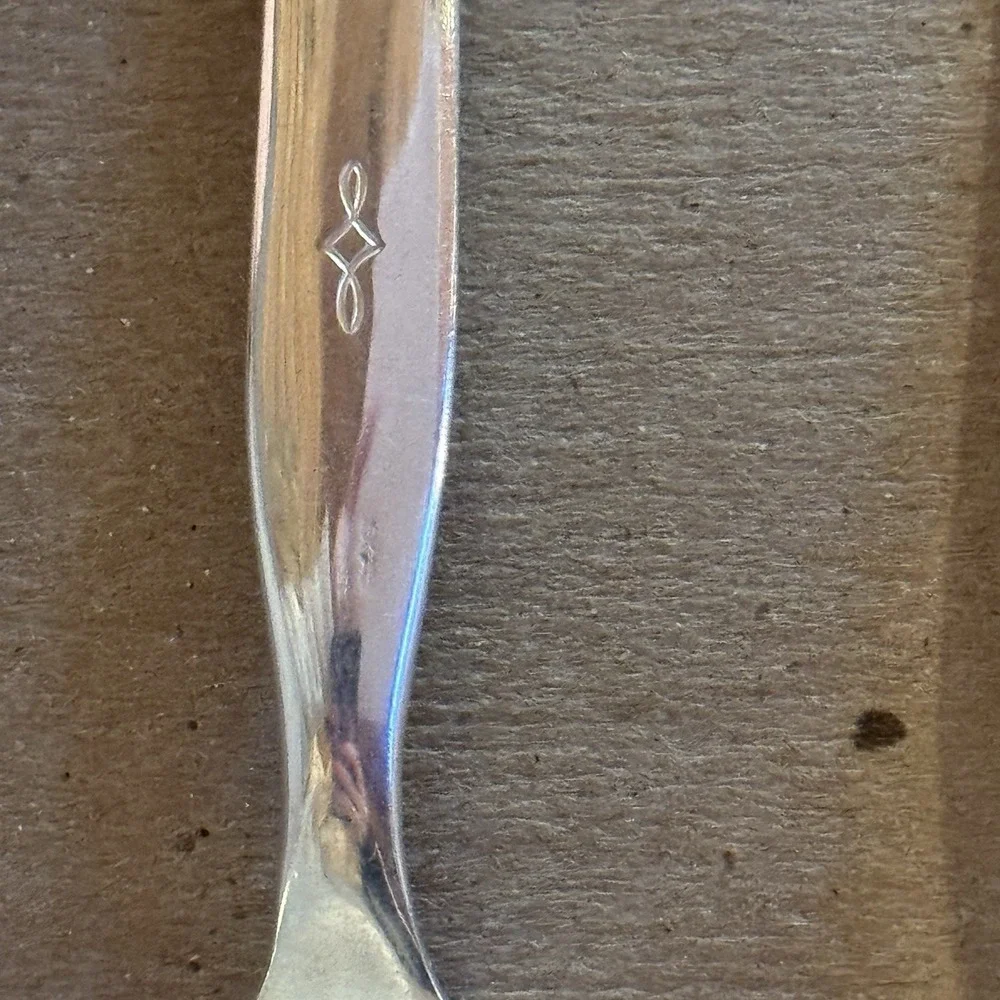 VTG Wm Rogers Mfg Co Grapefruit Spoons Set Of 2 Silverspoon Serrated Citrus MCM